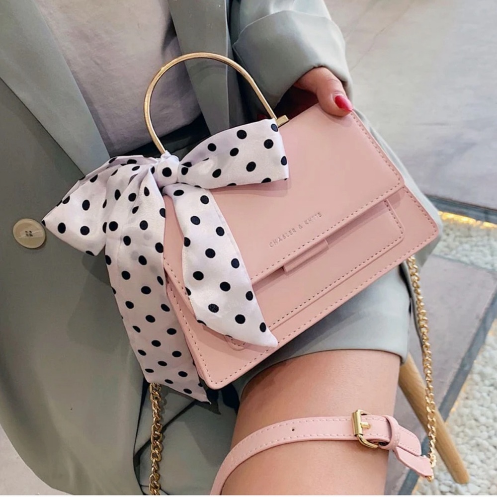 KUQIKAER & Bag with Crossbody  NWOT